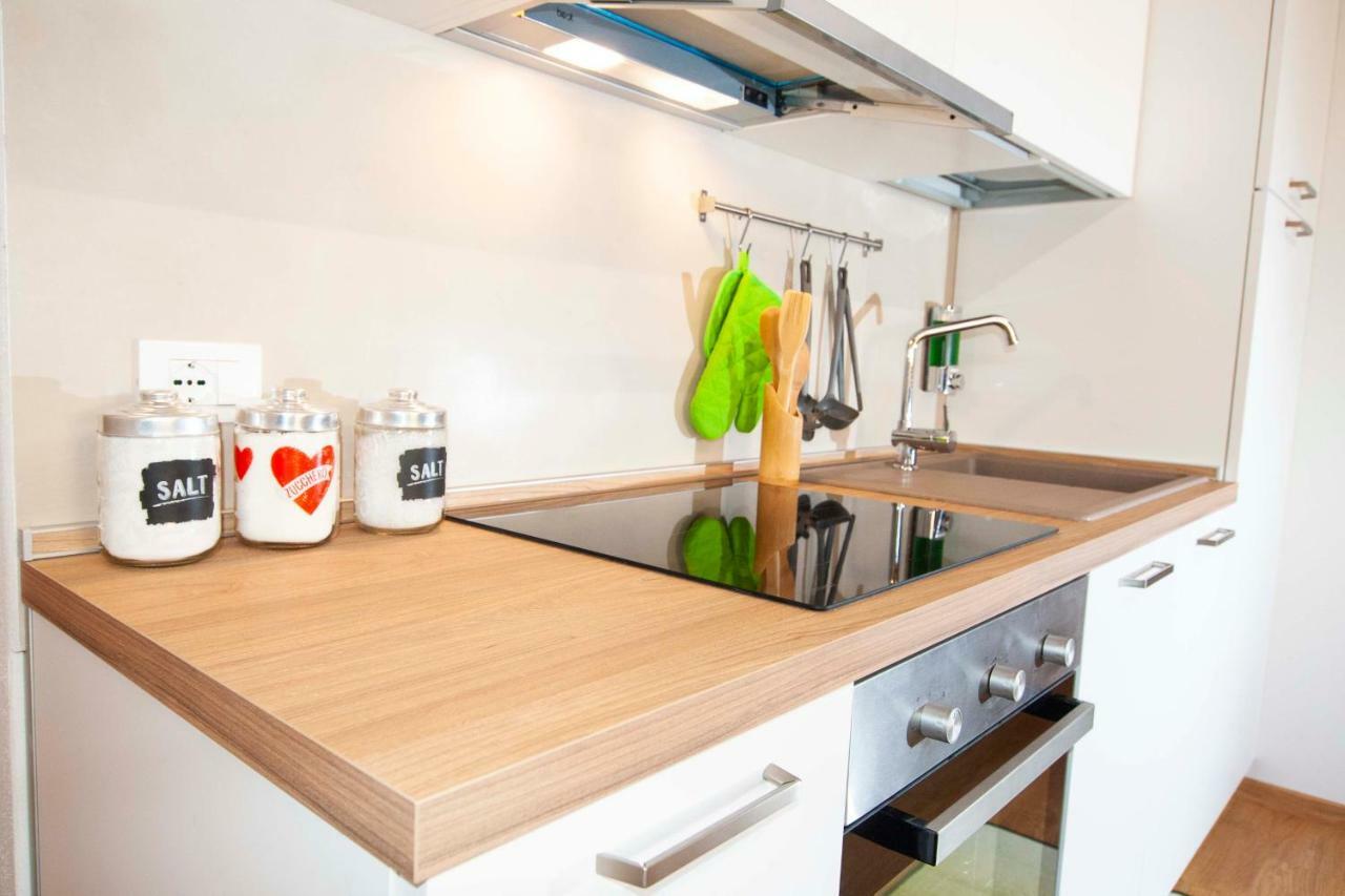 La Mansarda Di Emma Apartment Пинцоло Екстериор снимка