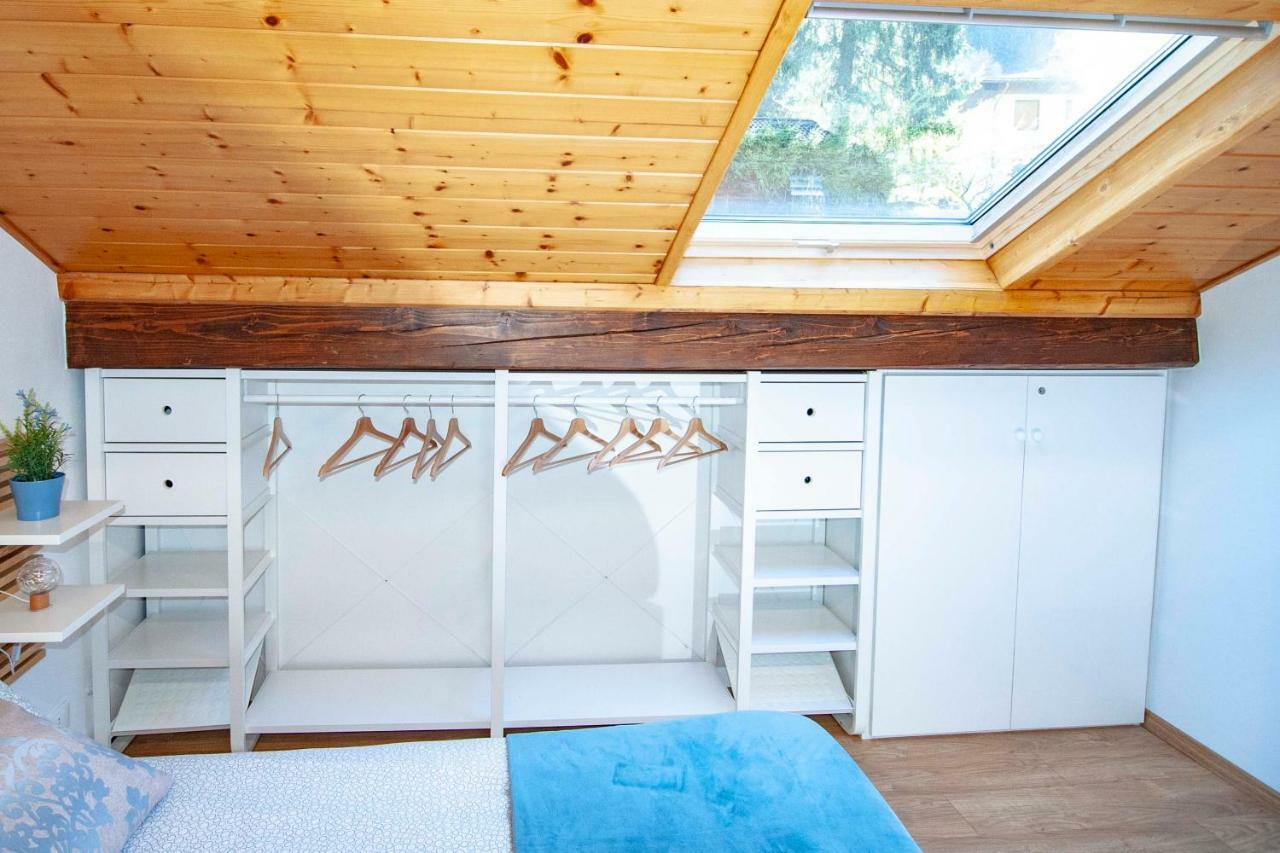 La Mansarda Di Emma Apartment Пинцоло Екстериор снимка