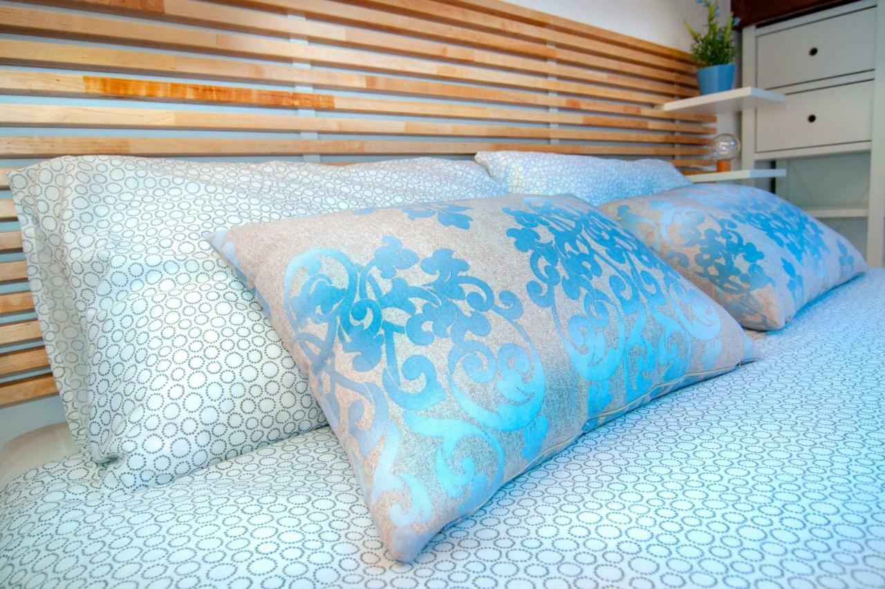 La Mansarda Di Emma Apartment Пинцоло Екстериор снимка